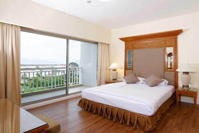 Kameo Grand Hotel & Serviced Apartment, Rayong Esterno foto