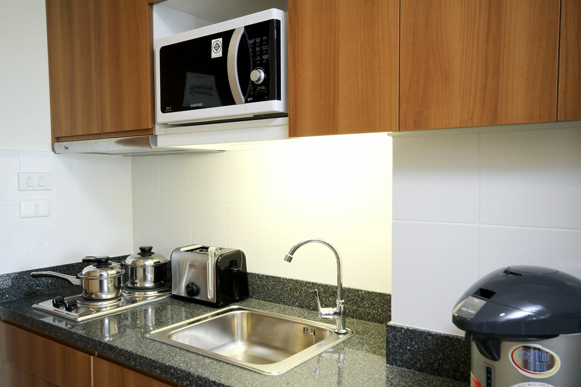 Kameo Grand Hotel & Serviced Apartment, Rayong Esterno foto