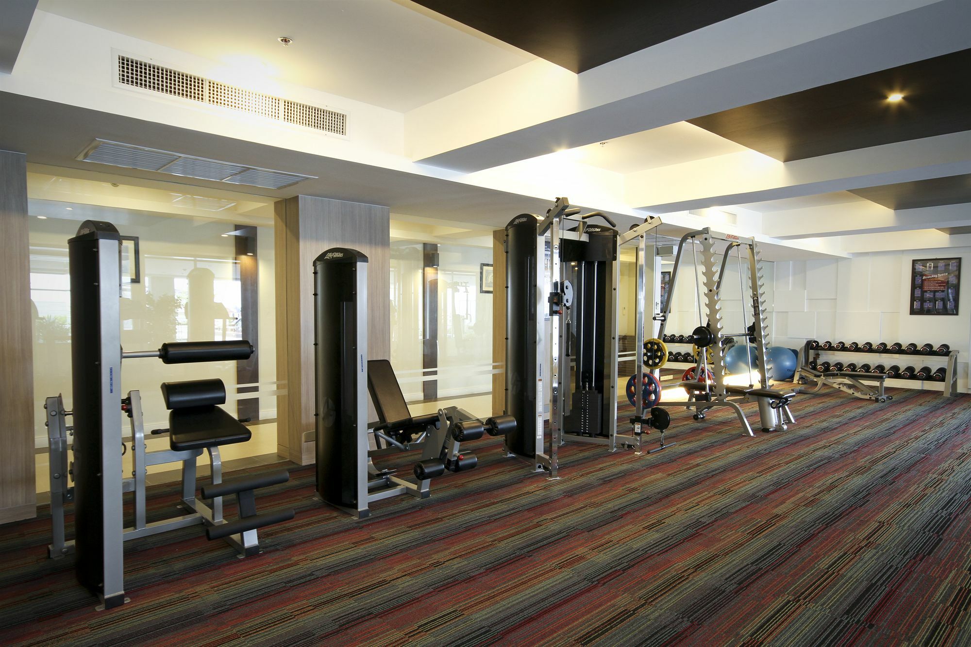 Kameo Grand Hotel & Serviced Apartment, Rayong Esterno foto